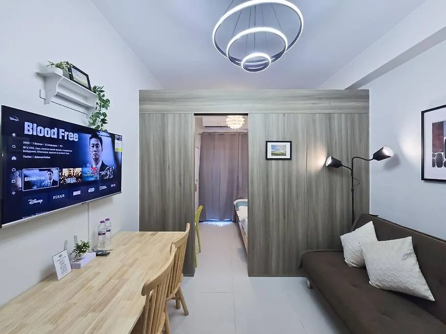 1Br Unit Condotel W Balcony Fame Residences -Fm29 Manila