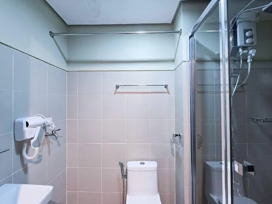 1Br Unit Condotel W Balcony Fame Residences -Fm29 Manila